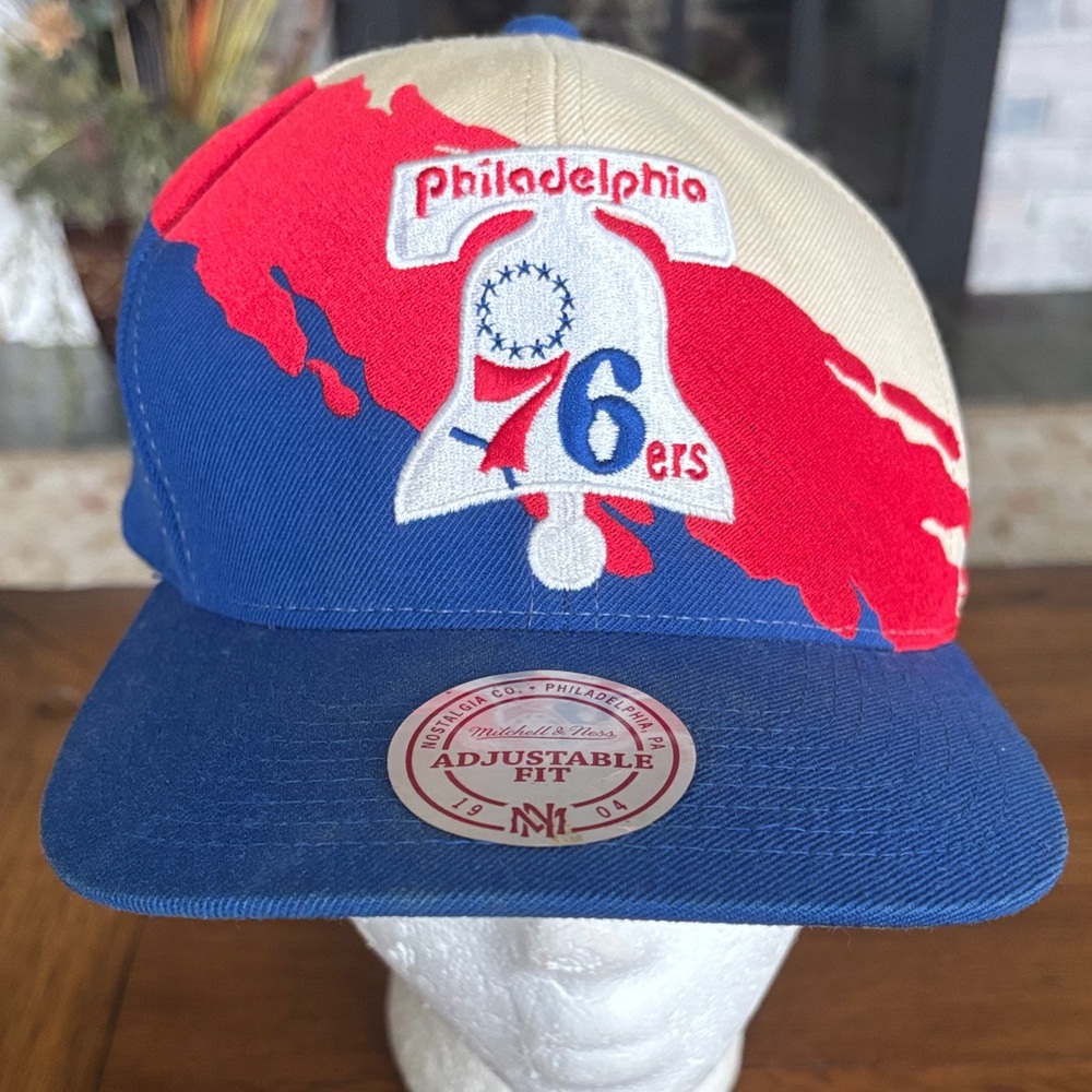 Philadelphia 76ers baseball hat 2011